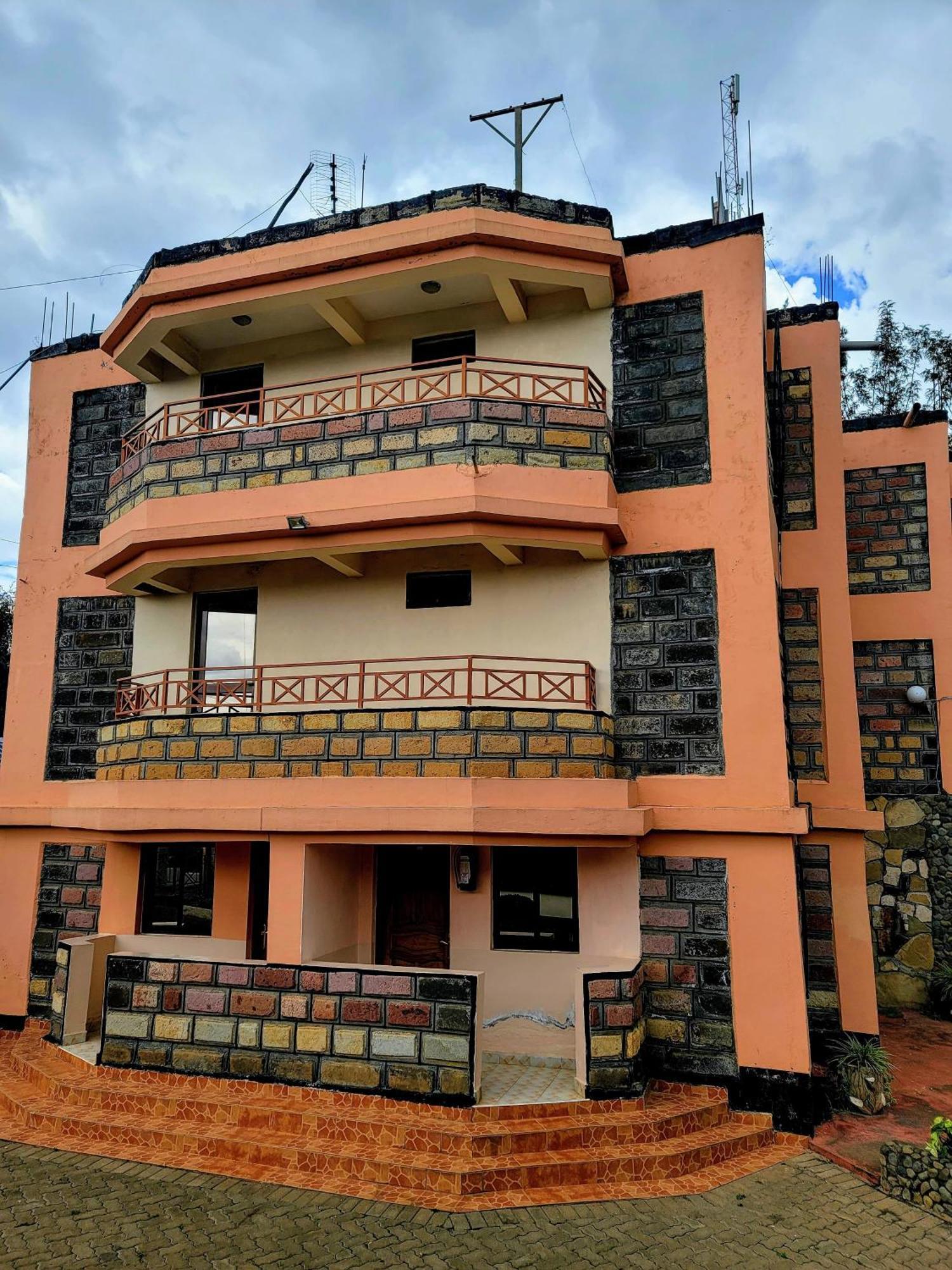 Apex Resort Nakuru Zewnętrze zdjęcie